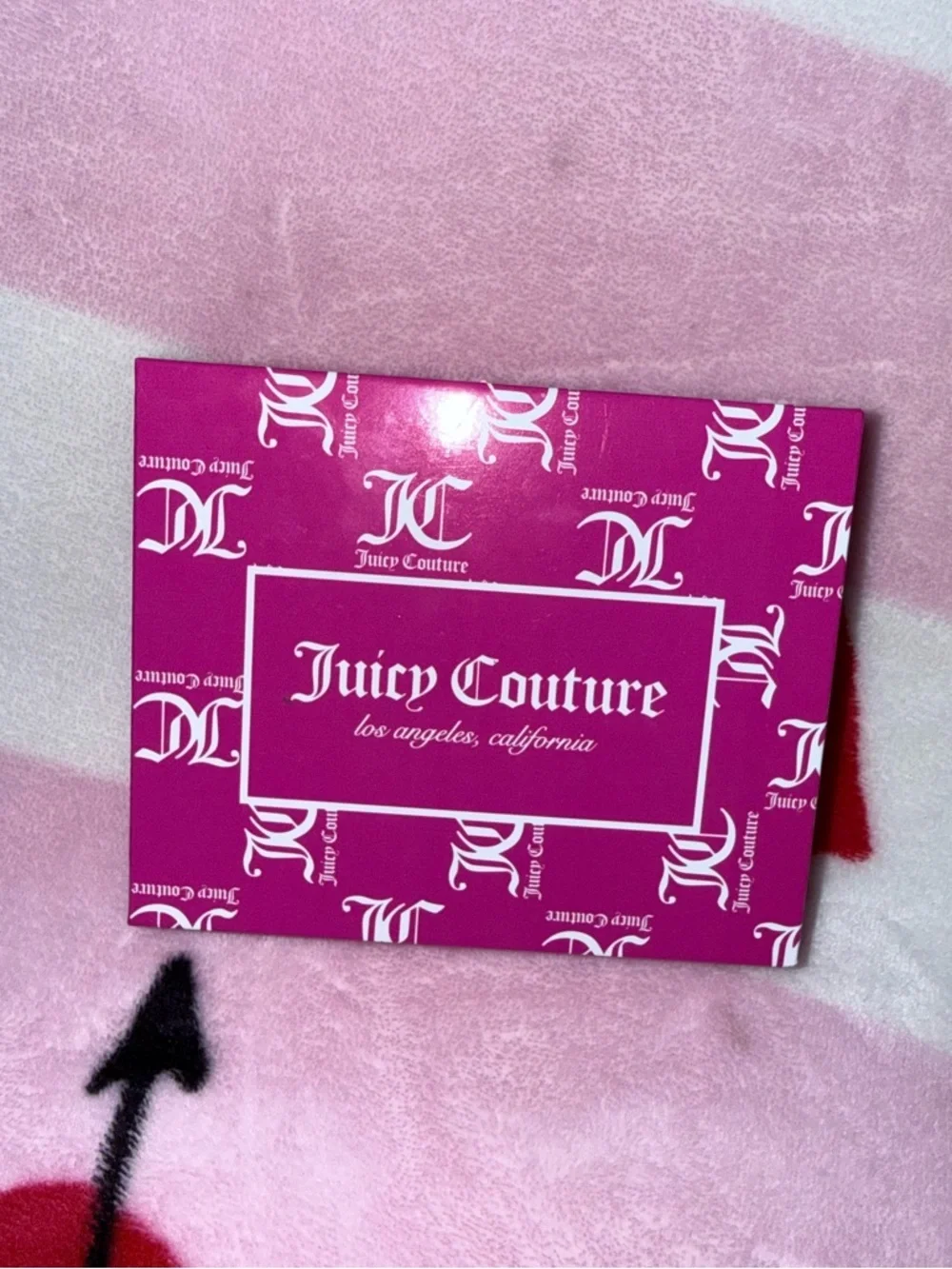 NWT Juicy Couture Cherry 🍒 Status Small Zip-Around Wallet in Sandstone/Pink